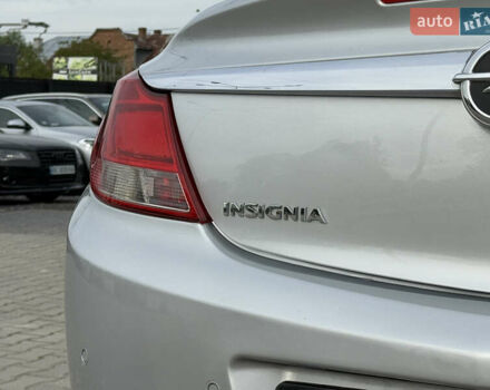 Сірий Опель Інсігнія, об'ємом двигуна 1.96 л та пробігом 200 тис. км за 7800 $, фото 12 на Automoto.ua