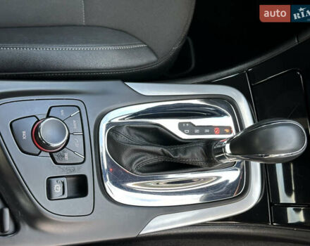 Серый Опель Инсигния, объемом двигателя 2 л и пробегом 114 тыс. км за 9700 $, фото 29 на Automoto.ua