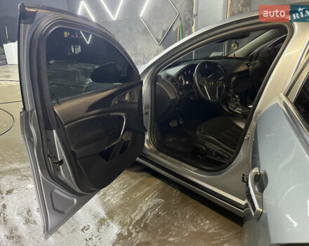 Опель Инсигния 2012 в Ровно на Automoto.ua Серый Опель Инсигния, объемом двигателя 2 л и пробегом 209 тыс. км за 9000 $, фото 11 на Automoto.ua