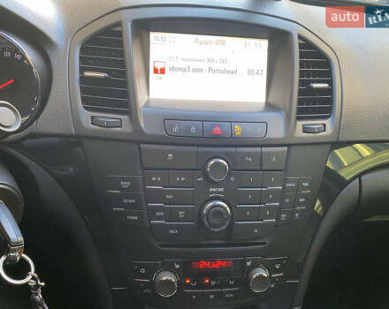 Сірий Опель Інсігнія, об'ємом двигуна 1.96 л та пробігом 205 тис. км за 11200 $, фото 18 на Automoto.ua