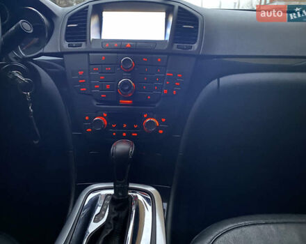 Сірий Опель Інсігнія, об'ємом двигуна 1.96 л та пробігом 205 тис. км за 11200 $, фото 8 на Automoto.ua