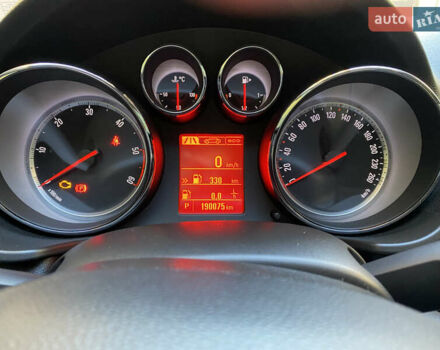 Сірий Опель Інсігнія, об'ємом двигуна 1.96 л та пробігом 205 тис. км за 11200 $, фото 16 на Automoto.ua