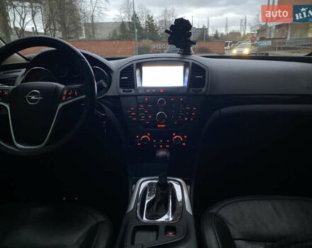 Сірий Опель Інсігнія, об'ємом двигуна 1.96 л та пробігом 205 тис. км за 11200 $, фото 7 на Automoto.ua