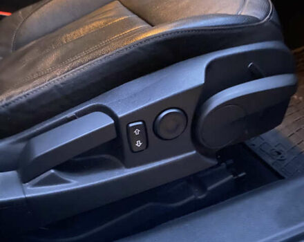 Сірий Опель Інсігнія, об'ємом двигуна 1.96 л та пробігом 205 тис. км за 11200 $, фото 9 на Automoto.ua