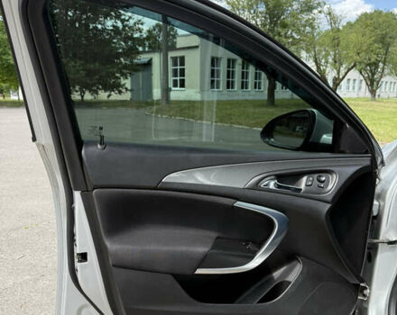 Серый Опель Инсигния, объемом двигателя 2 л и пробегом 241 тыс. км за 8300 $, фото 15 на Automoto.ua