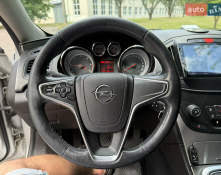 Серый Опель Инсигния, объемом двигателя 2 л и пробегом 241 тыс. км за 8300 $, фото 17 на Automoto.ua
