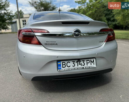 Серый Опель Инсигния, объемом двигателя 2 л и пробегом 241 тыс. км за 8300 $, фото 10 на Automoto.ua
