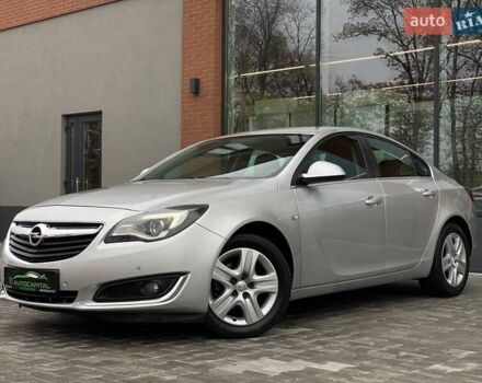 Серый Опель Инсигния, объемом двигателя 1.96 л и пробегом 225 тыс. км за 10500 $, фото 1 на Automoto.ua