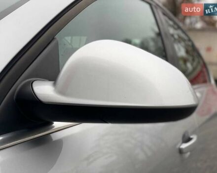 Серый Опель Инсигния, объемом двигателя 1.96 л и пробегом 225 тыс. км за 10500 $, фото 16 на Automoto.ua