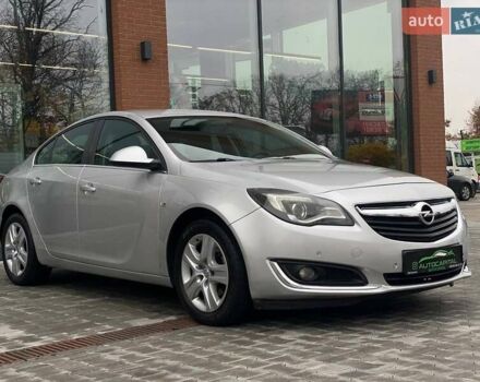 Серый Опель Инсигния, объемом двигателя 1.96 л и пробегом 225 тыс. км за 10500 $, фото 4 на Automoto.ua