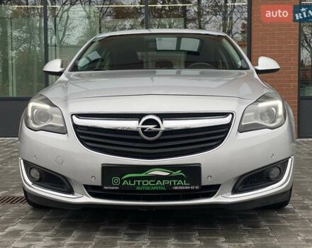 Серый Опель Инсигния, объемом двигателя 1.96 л и пробегом 225 тыс. км за 10500 $, фото 3 на Automoto.ua