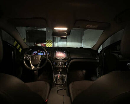 Сірий Опель Інсігнія, об'ємом двигуна 2 л та пробігом 99 тис. км за 11000 $, фото 10 на Automoto.ua