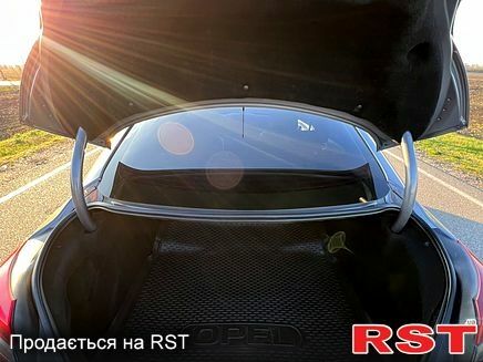 Сірий Опель Інсігнія, об'ємом двигуна 1.4 л та пробігом 260 тис. км за 10500 $, фото 6 на Automoto.ua