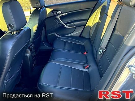 Сірий Опель Інсігнія, об'ємом двигуна 1.4 л та пробігом 260 тис. км за 10500 $, фото 3 на Automoto.ua