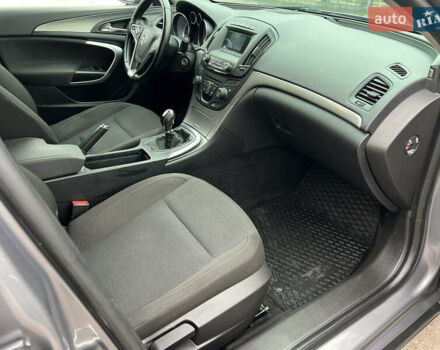 Серый Опель Инсигния, объемом двигателя 1.6 л и пробегом 155 тыс. км за 10100 $, фото 9 на Automoto.ua