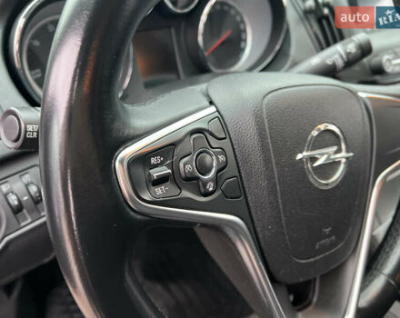 Серый Опель Инсигния, объемом двигателя 1.6 л и пробегом 155 тыс. км за 10300 $, фото 40 на Automoto.ua