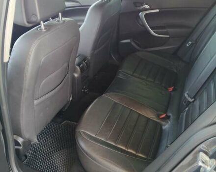 Серый Опель Инсигния, объемом двигателя 2 л и пробегом 228 тыс. км за 6100 $, фото 3 на Automoto.ua