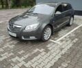Серый Опель Инсигния, объемом двигателя 2 л и пробегом 303 тыс. км за 8300 $, фото 1 на Automoto.ua