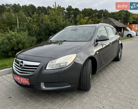 Серый Опель Инсигния, объемом двигателя 2 л и пробегом 236 тыс. км за 7800 $, фото 4 на Automoto.ua