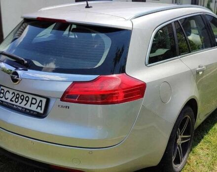 Серый Опель Инсигния, объемом двигателя 2 л и пробегом 243 тыс. км за 7300 $, фото 5 на Automoto.ua