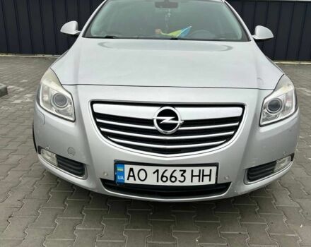 Серый Опель Инсигния, объемом двигателя 2 л и пробегом 220 тыс. км за 5999 $, фото 5 на Automoto.ua