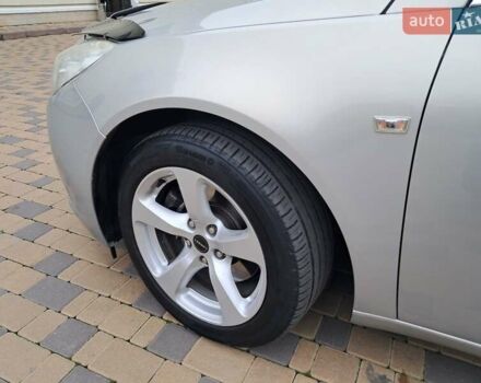 Серый Опель Инсигния, объемом двигателя 1.6 л и пробегом 244 тыс. км за 6500 $, фото 40 на Automoto.ua