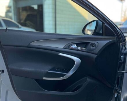 Серый Опель Инсигния, объемом двигателя 2 л и пробегом 309 тыс. км за 7300 $, фото 6 на Automoto.ua