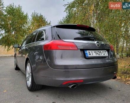 Серый Опель Инсигния, объемом двигателя 2 л и пробегом 185 тыс. км за 7200 $, фото 3 на Automoto.ua