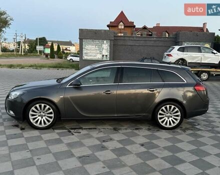 Сірий Опель Інсігнія, об'ємом двигуна 1.96 л та пробігом 280 тис. км за 4800 $, фото 2 на Automoto.ua