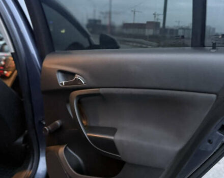 Серый Опель Инсигния, объемом двигателя 2 л и пробегом 316 тыс. км за 7250 $, фото 14 на Automoto.ua