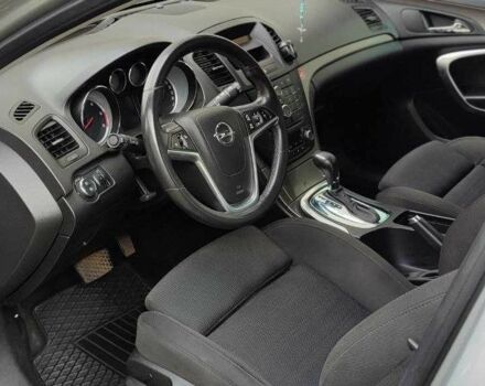 Серый Опель Инсигния, объемом двигателя 2 л и пробегом 243 тыс. км за 7300 $, фото 8 на Automoto.ua