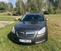 Серый Опель Инсигния, объемом двигателя 2 л и пробегом 260 тыс. км за 8000 $, фото 1 на Automoto.ua