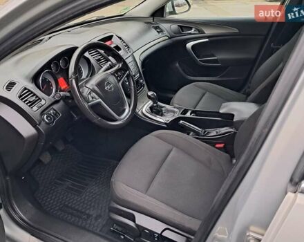 Серый Опель Инсигния, объемом двигателя 1.6 л и пробегом 244 тыс. км за 6500 $, фото 74 на Automoto.ua