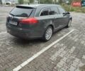 Серый Опель Инсигния, объемом двигателя 2 л и пробегом 303 тыс. км за 8300 $, фото 6 на Automoto.ua