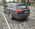 Серый Опель Инсигния, объемом двигателя 2 л и пробегом 303 тыс. км за 8300 $, фото 3 на Automoto.ua