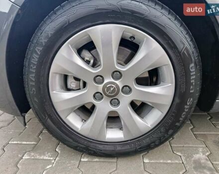 Серый Опель Инсигния, объемом двигателя 1.6 л и пробегом 290 тыс. км за 7300 $, фото 6 на Automoto.ua