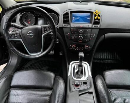 Серый Опель Инсигния, объемом двигателя 2 л и пробегом 210 тыс. км за 159 $, фото 6 на Automoto.ua