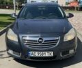 Сірий Опель Інсігнія, об'ємом двигуна 2 л та пробігом 240 тис. км за 7999 $, фото 1 на Automoto.ua