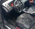 Серый Опель Инсигния, объемом двигателя 1.96 л и пробегом 255 тыс. км за 4500 $, фото 3 на Automoto.ua
