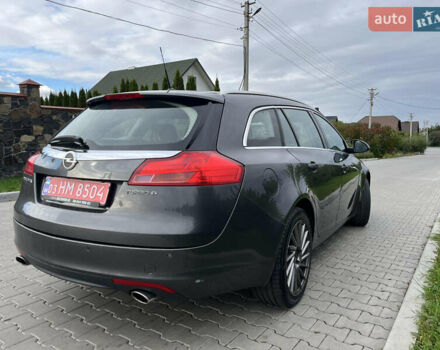 Сірий Опель Інсігнія, об'ємом двигуна 2 л та пробігом 236 тис. км за 7300 $, фото 2 на Automoto.ua