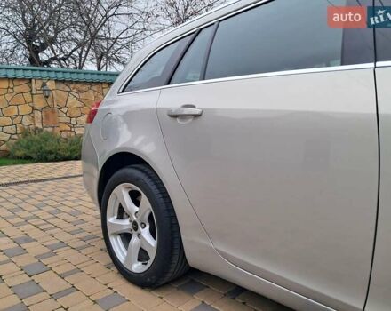 Серый Опель Инсигния, объемом двигателя 1.6 л и пробегом 244 тыс. км за 6500 $, фото 45 на Automoto.ua