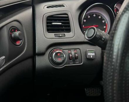 Серый Опель Инсигния, объемом двигателя 2 л и пробегом 210 тыс. км за 6690 $, фото 7 на Automoto.ua