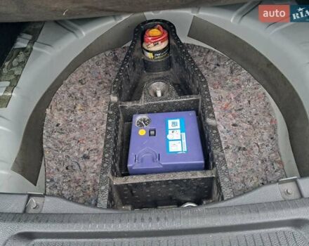 Серый Опель Инсигния, объемом двигателя 1.6 л и пробегом 244 тыс. км за 6500 $, фото 56 на Automoto.ua