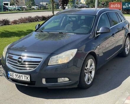 Сірий Опель Інсігнія, об'ємом двигуна 2 л та пробігом 240 тис. км за 7999 $, фото 7 на Automoto.ua