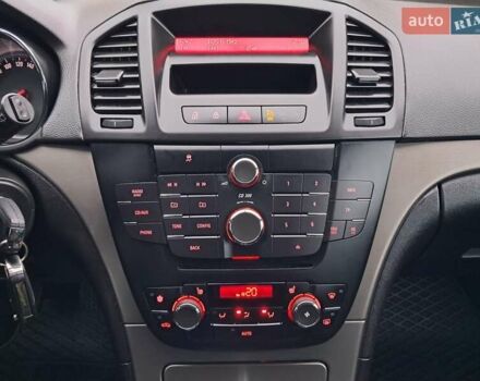 Серый Опель Инсигния, объемом двигателя 1.6 л и пробегом 244 тыс. км за 6500 $, фото 81 на Automoto.ua