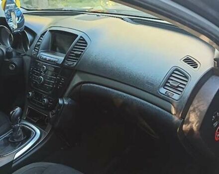 Серый Опель Инсигния, объемом двигателя 1.96 л и пробегом 300 тыс. км за 5700 $, фото 5 на Automoto.ua