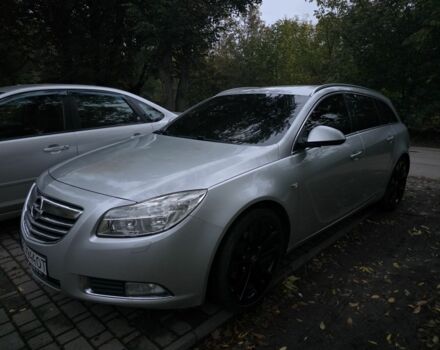 Серый Опель Инсигния, объемом двигателя 2 л и пробегом 239 тыс. км за 5900 $, фото 6 на Automoto.ua