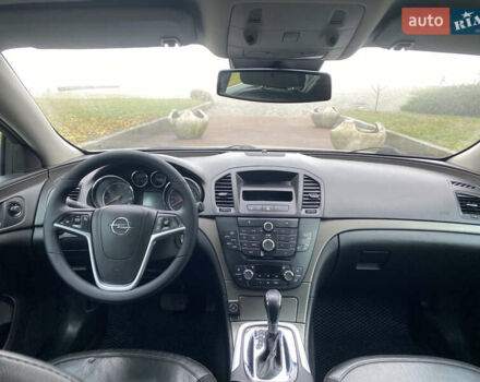 Серый Опель Инсигния, объемом двигателя 2 л и пробегом 299 тыс. км за 7500 $, фото 15 на Automoto.ua