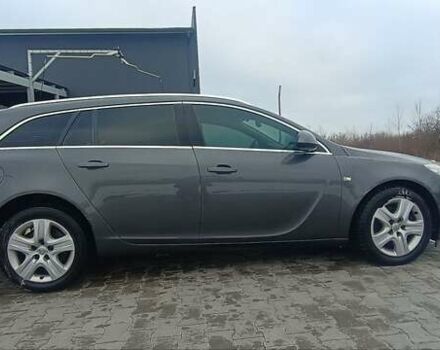 Серый Опель Инсигния, объемом двигателя 1.96 л и пробегом 250 тыс. км за 6500 $, фото 2 на Automoto.ua