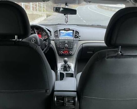 Серый Опель Инсигния, объемом двигателя 1.96 л и пробегом 292 тыс. км за 6300 $, фото 5 на Automoto.ua